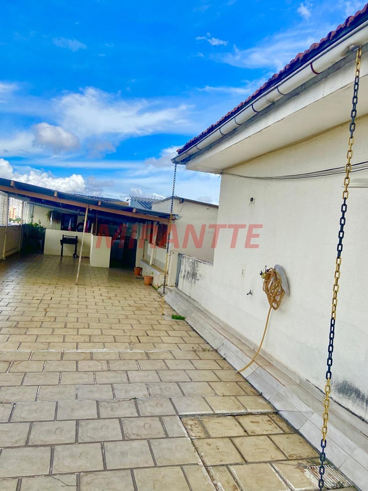 Comercial de 1800m² em Imirim
