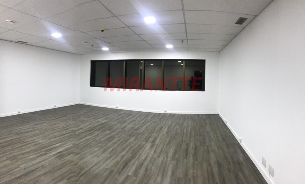 Comercial de 48m² em Várzea da Barra Funda