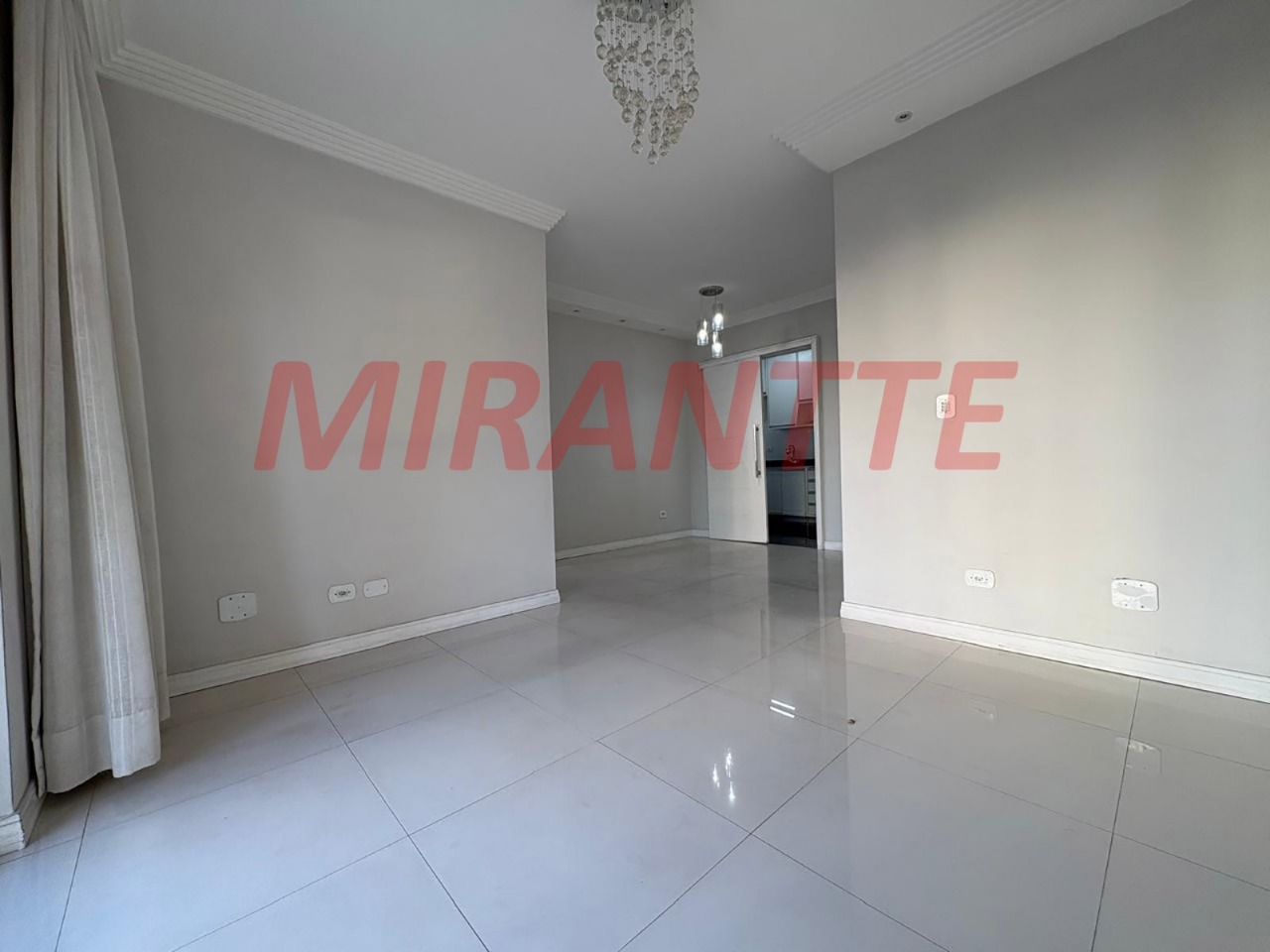 Apartamento de 80m² com 2 quartos em Santa Teresinha