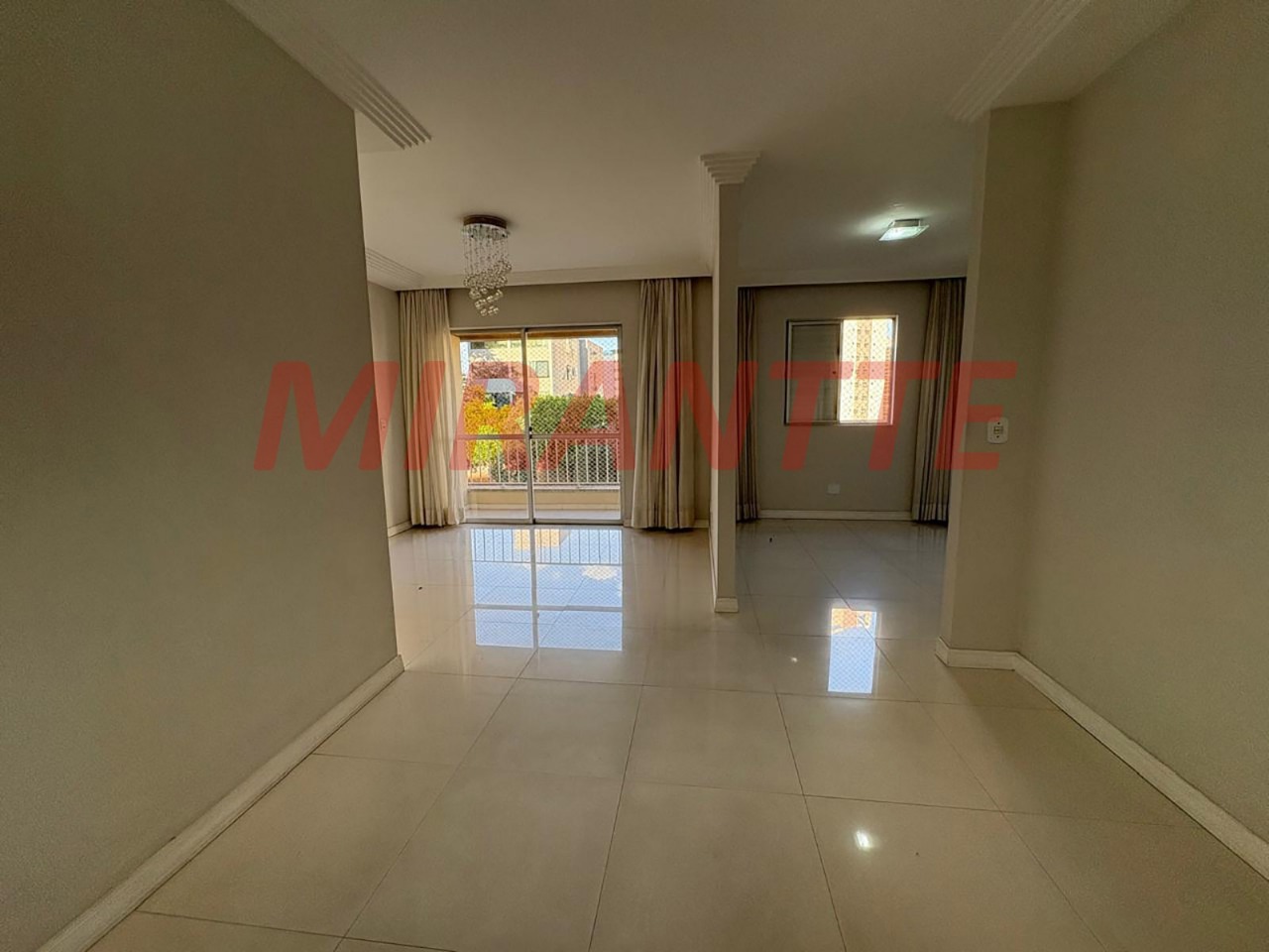 Apartamento de 80m² com 2 quartos em Santa Teresinha