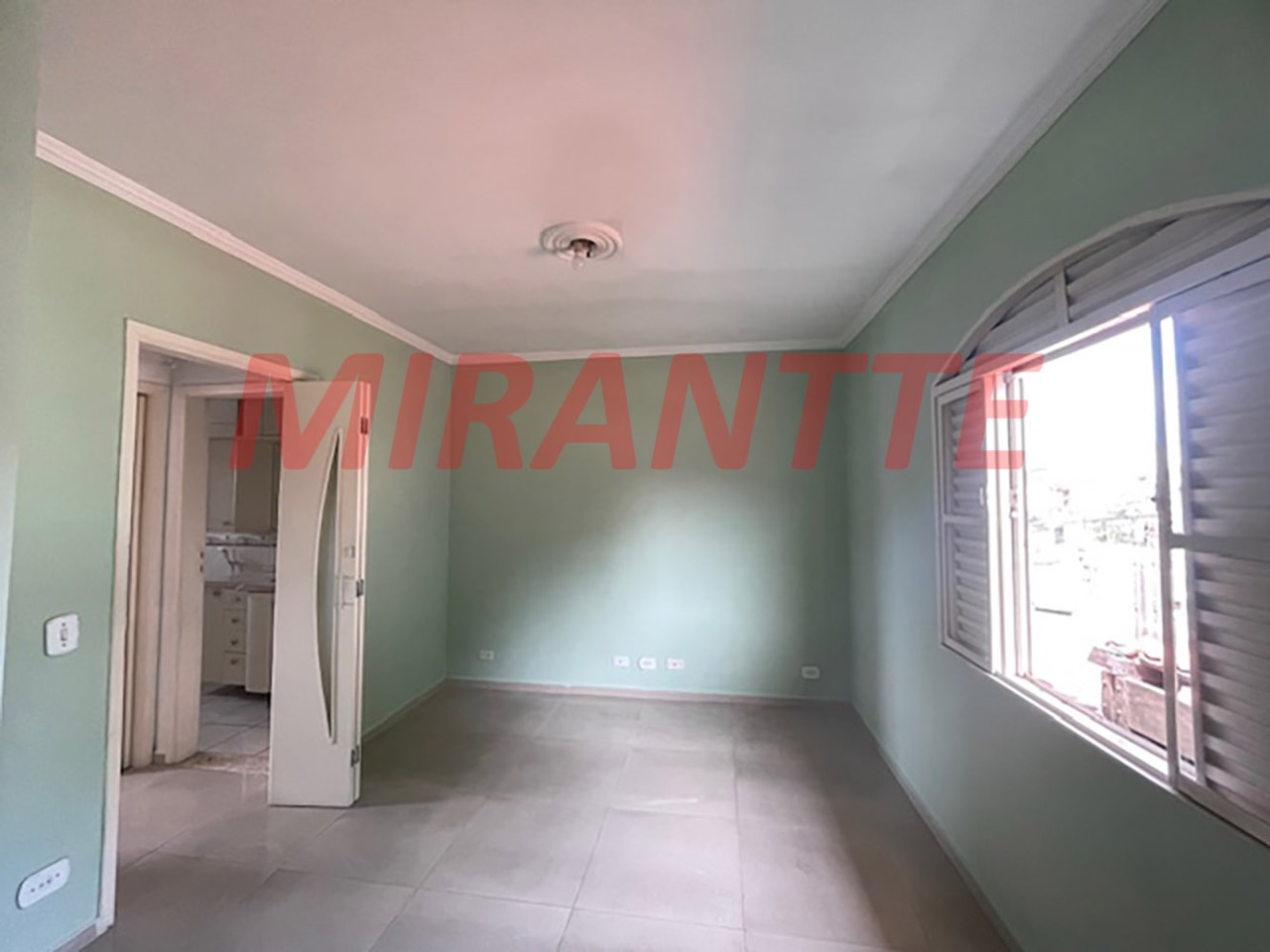 Sobrado de 108m² com 2 quartos em Vila Aurora
