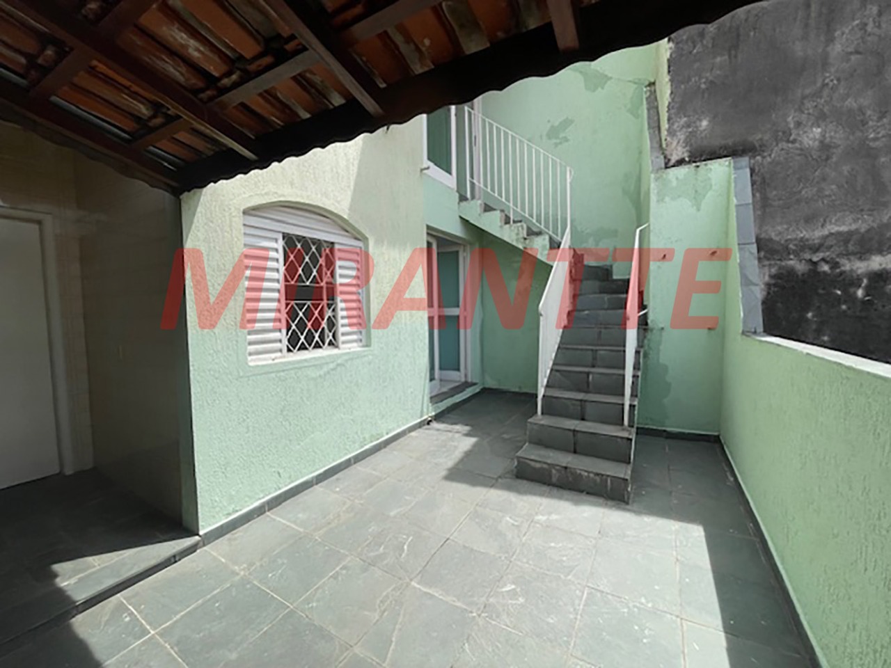 Sobrado de 108m² com 2 quartos em Vila Aurora