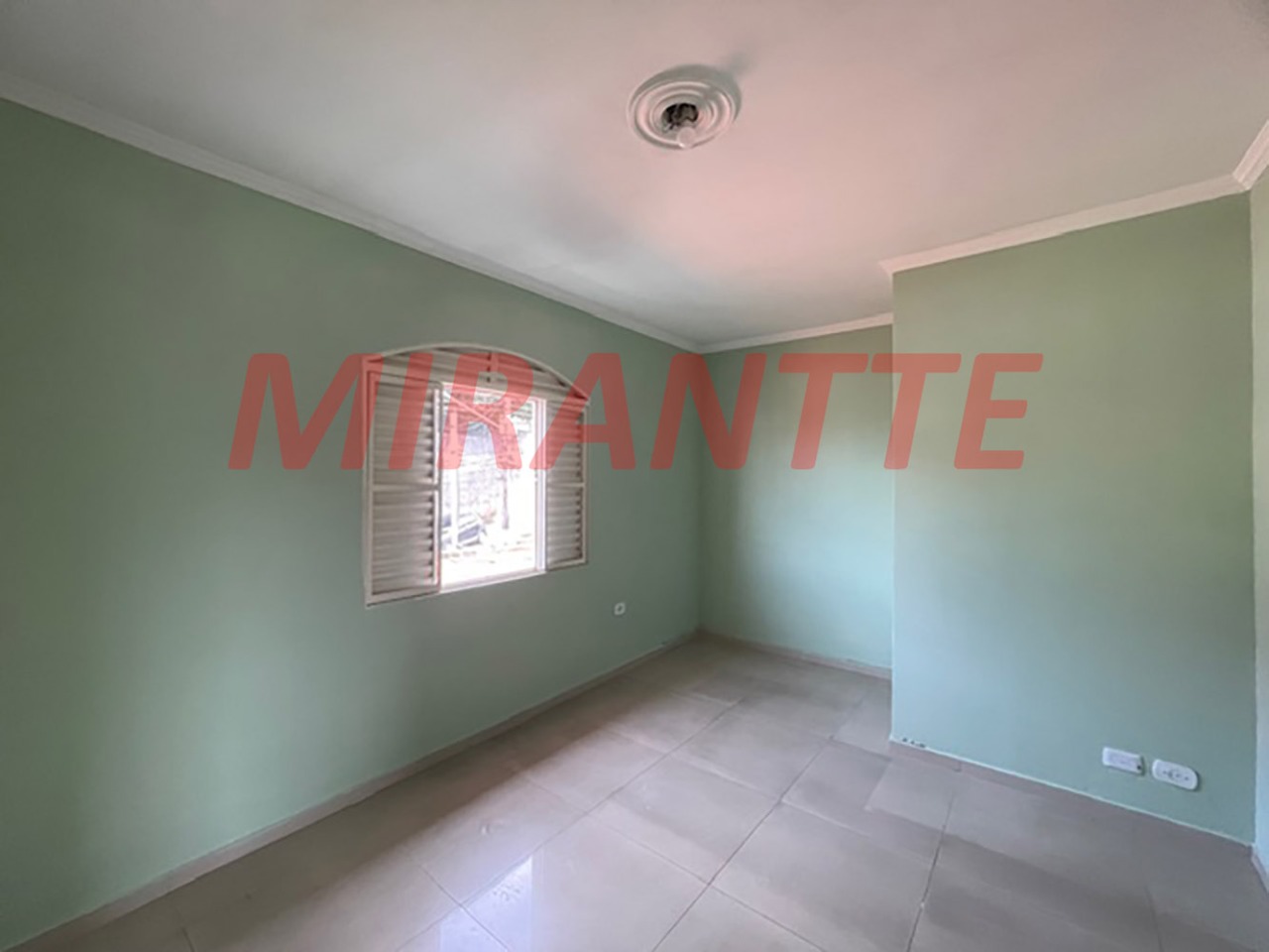 Sobrado de 108m² com 2 quartos em Vila Aurora