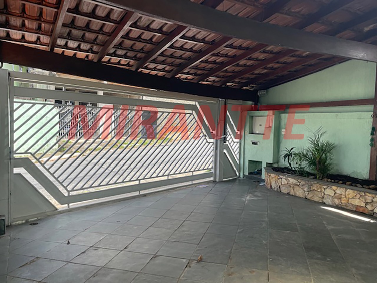 Sobrado de 108m² com 2 quartos em Vila Aurora