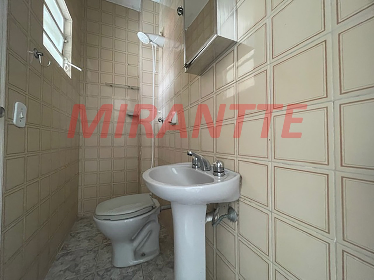 Sobrado de 108m² com 2 quartos em Vila Aurora