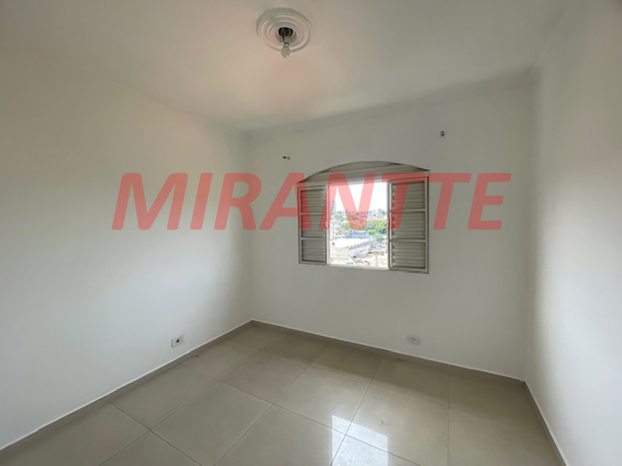 Sobrado de 108m² com 2 quartos em Vila Aurora
