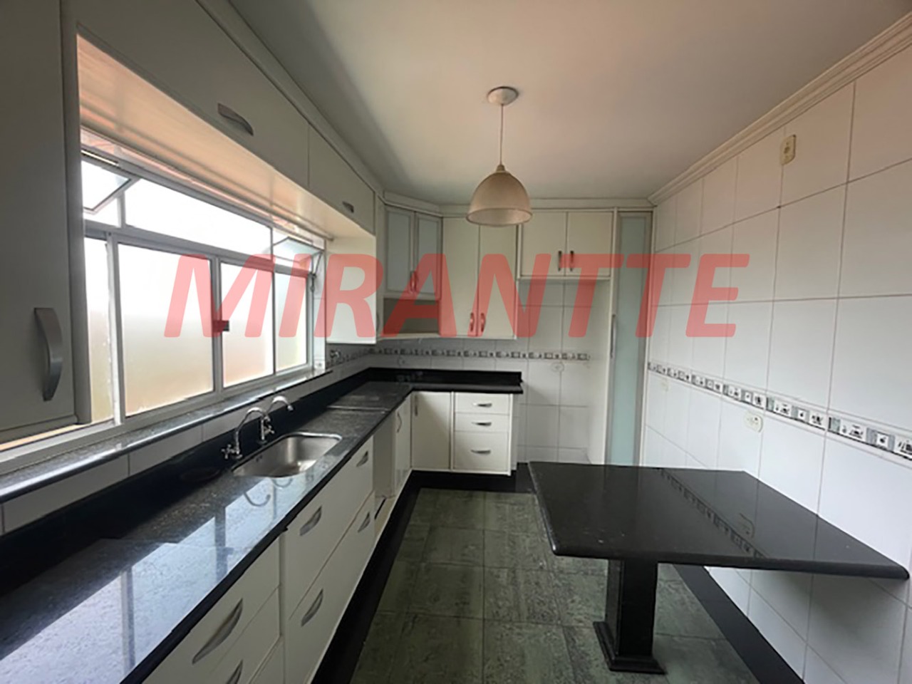 Sobrado de 108m² com 2 quartos em Vila Aurora
