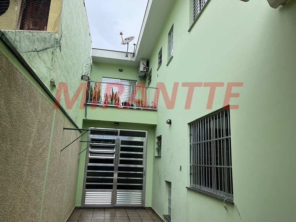 Sobrado de 187m² com 3 quartos em Chora Menino