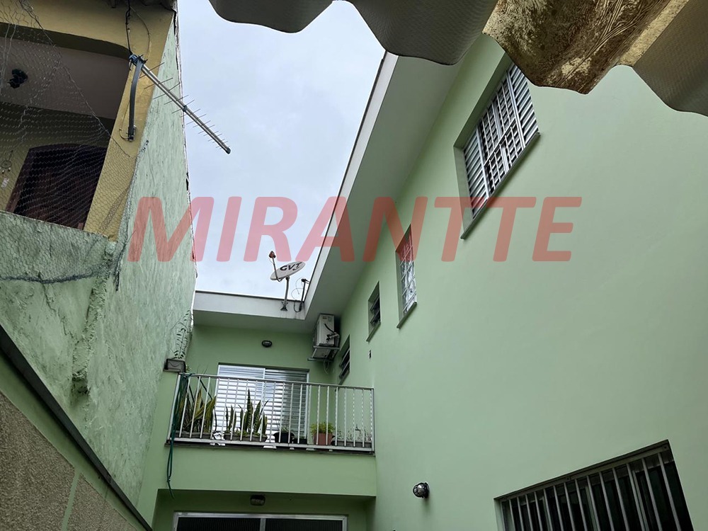Sobrado de 187m² com 3 quartos em Chora Menino