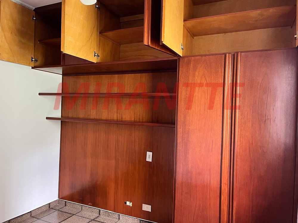 Sobrado de 187m² com 3 quartos em Chora Menino