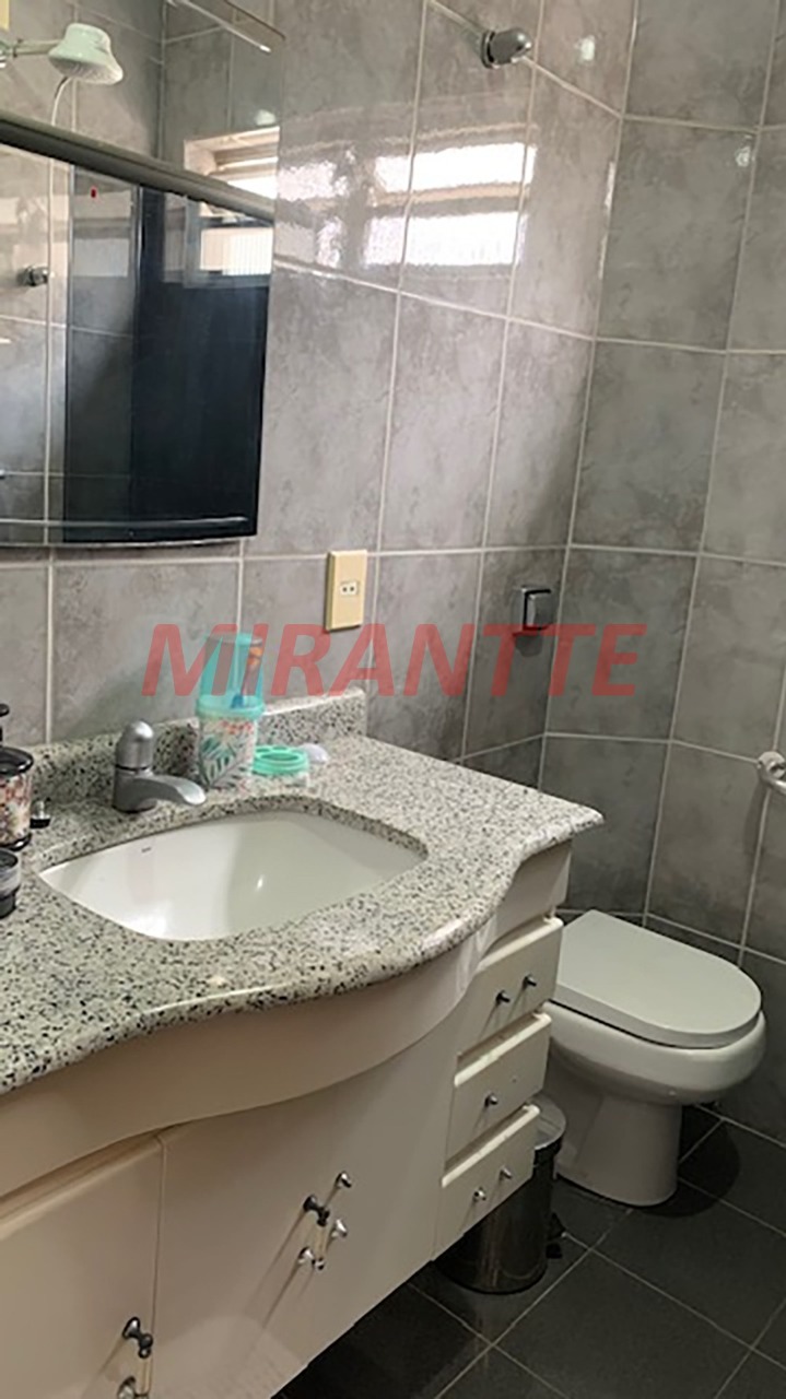 Sobrado de 110m² com 2 quartos em Santana