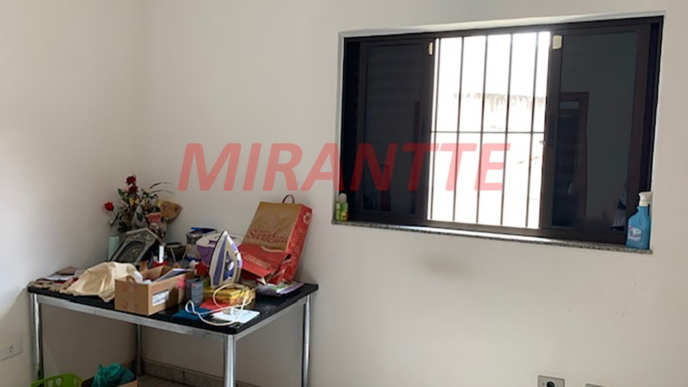 Sobrado de 110m² com 2 quartos em Santana
