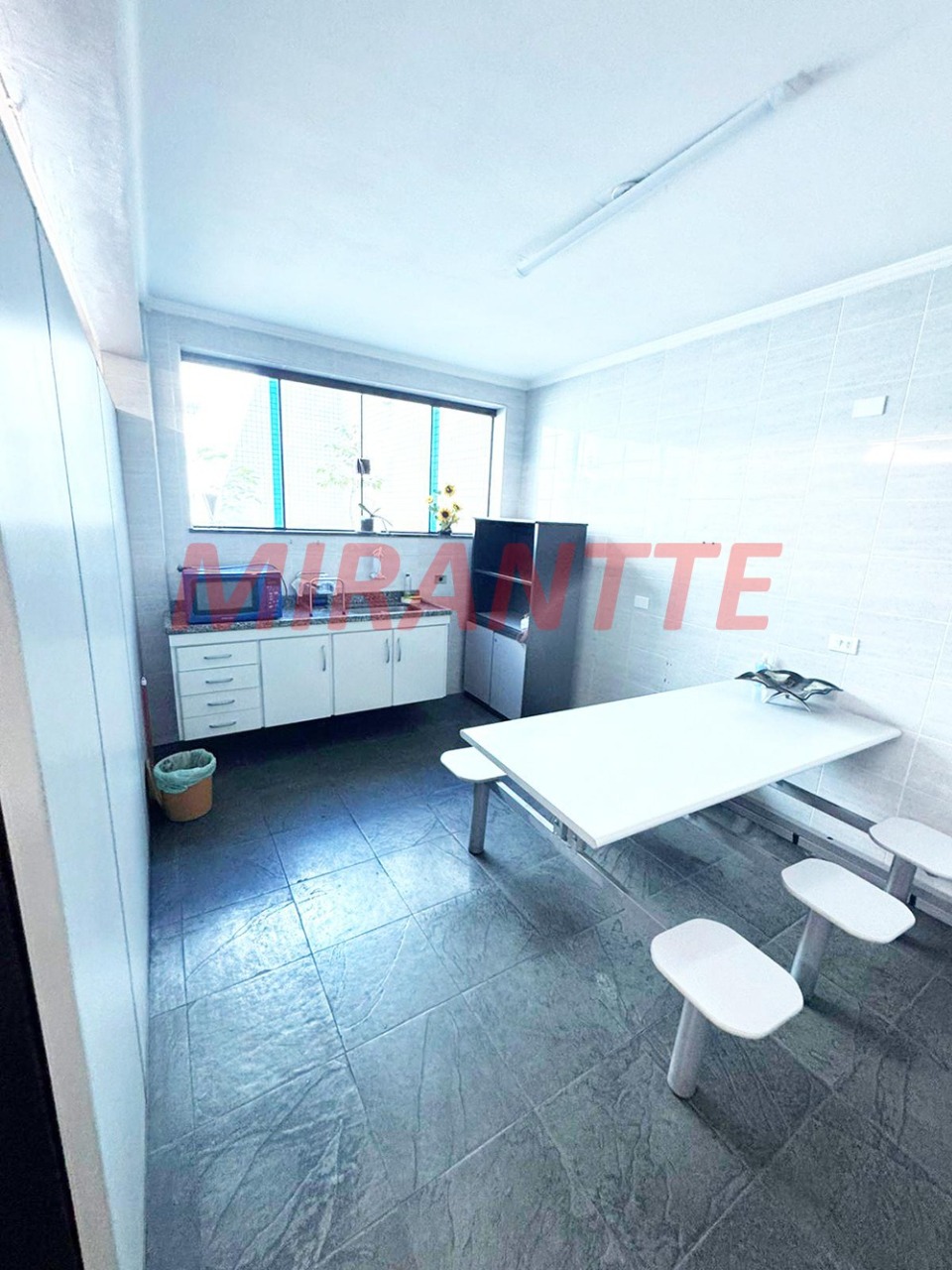Outros de 434m² em Parada Inglesa