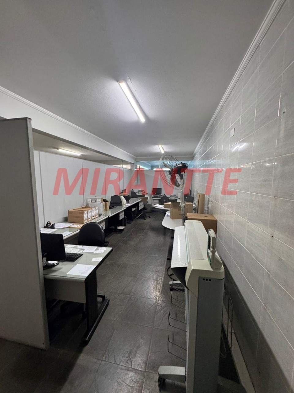 Outros de 434m² em Parada Inglesa
