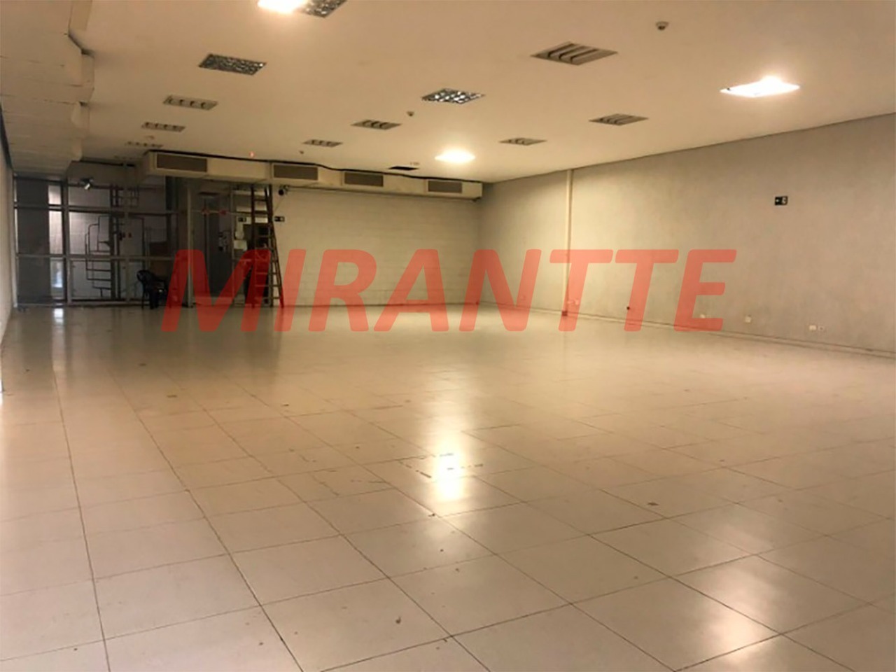 Comercial de 667m² em Vila Maria