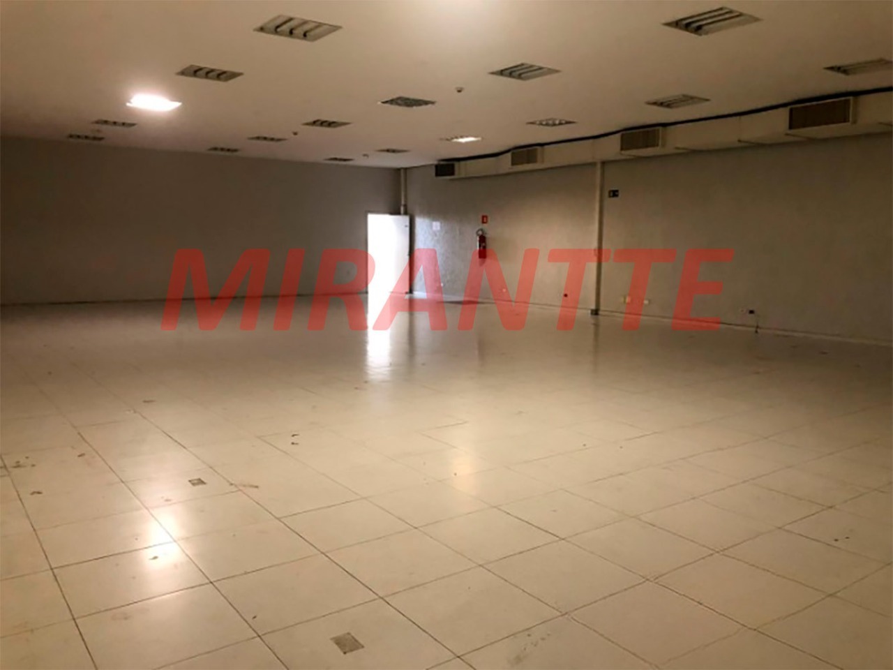 Comercial de 667m² em Vila Maria