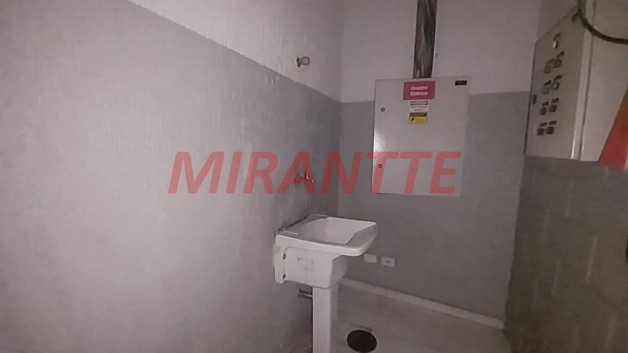 Comercial de 667m² em Vila Maria