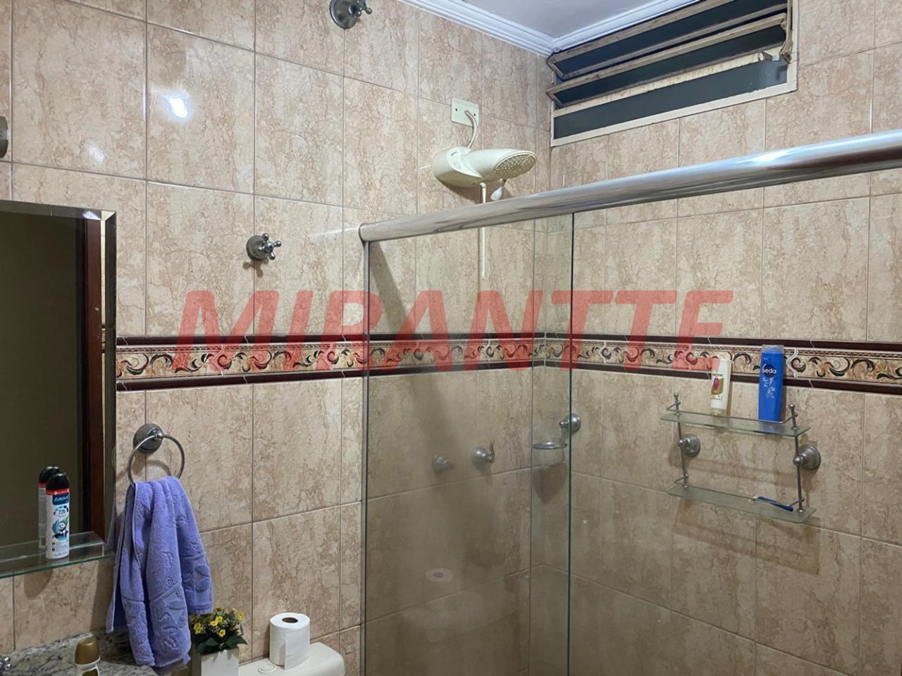 Sobrado de 182m² com 3 quartos em Vila Leonor
