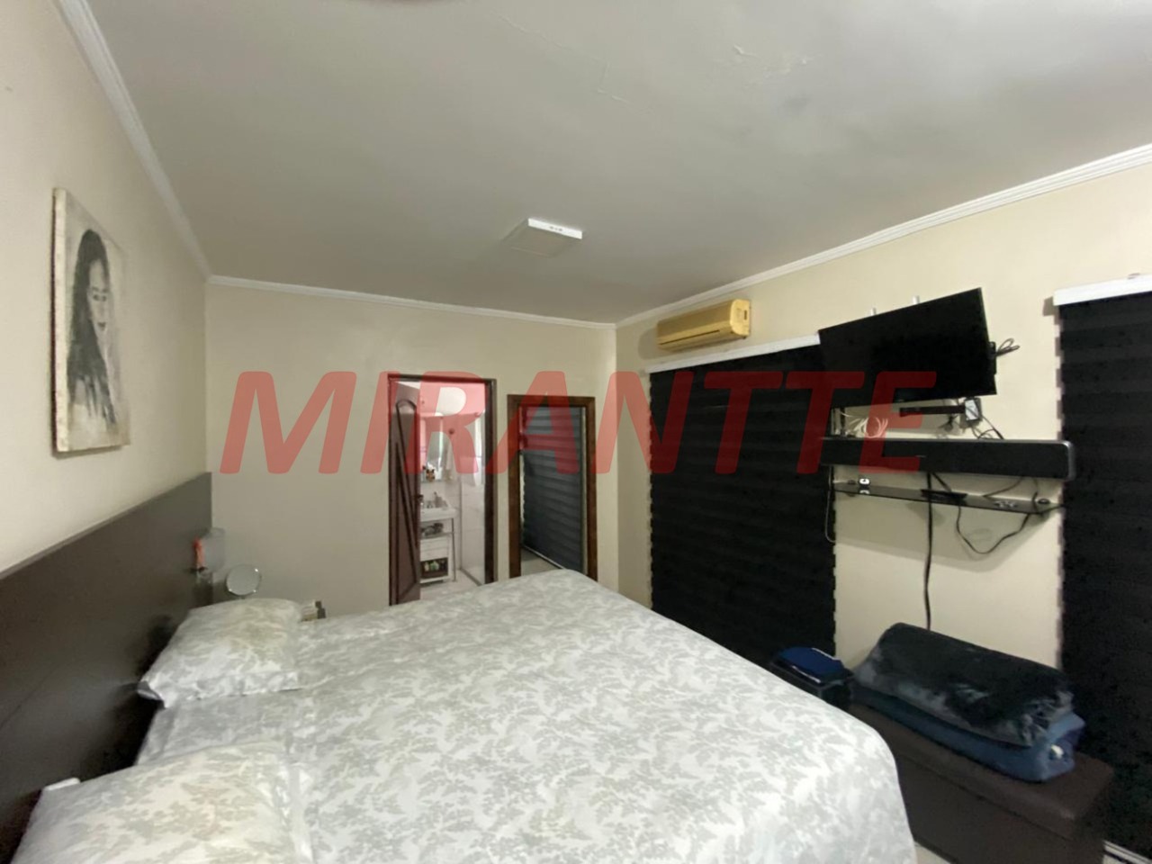 Sobrado de 182m² com 3 quartos em Vila Leonor