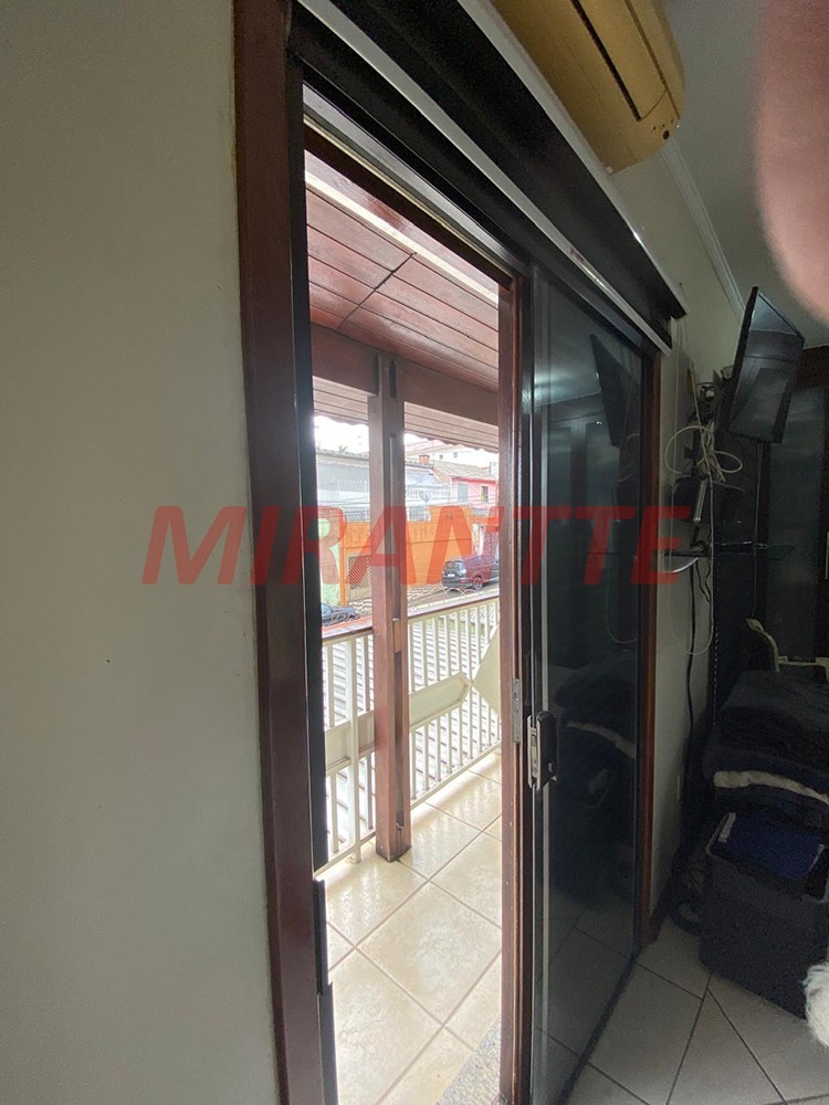 Sobrado de 182m² com 3 quartos em Vila Leonor