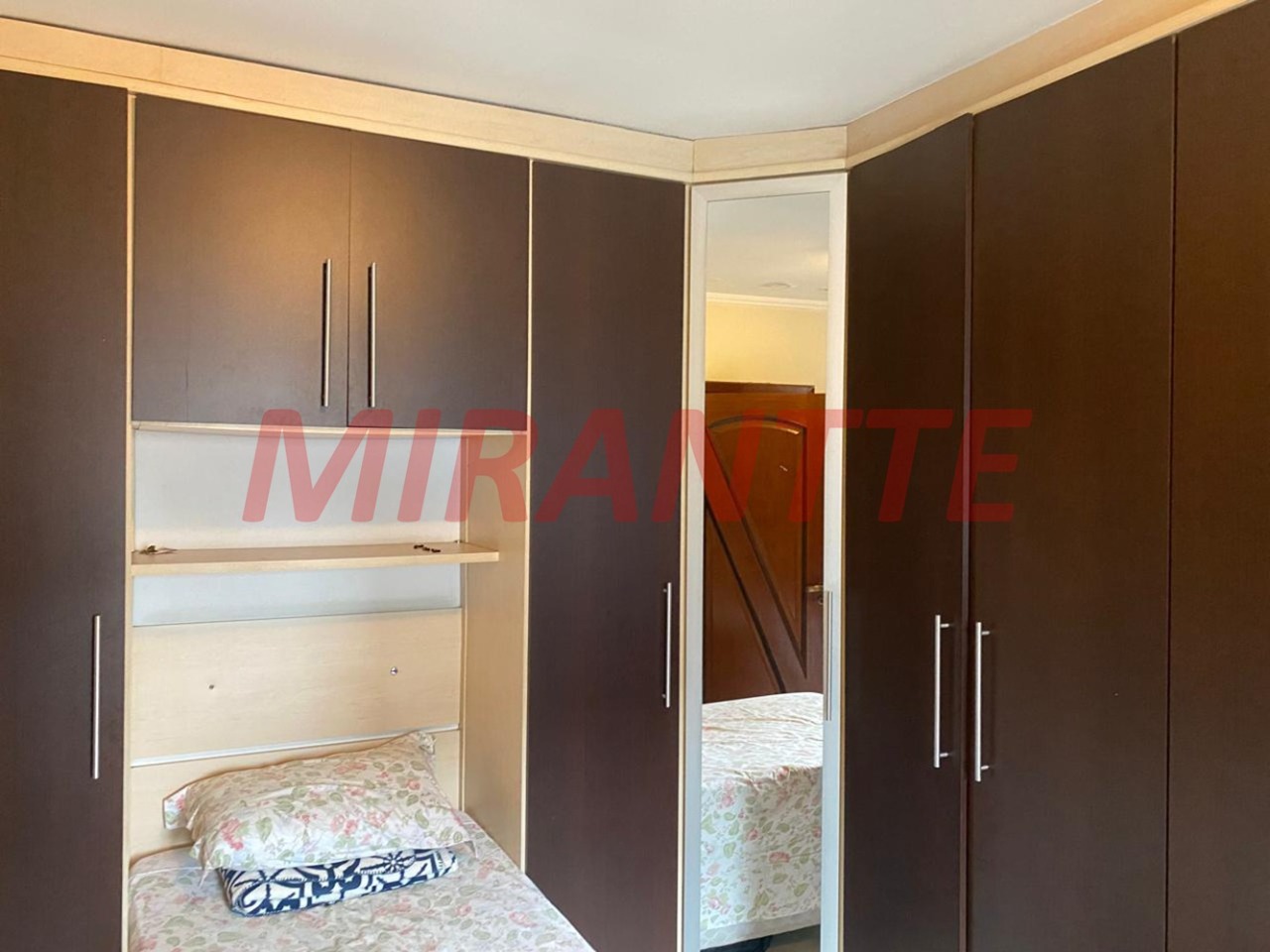 Sobrado de 182m² com 3 quartos em Vila Leonor