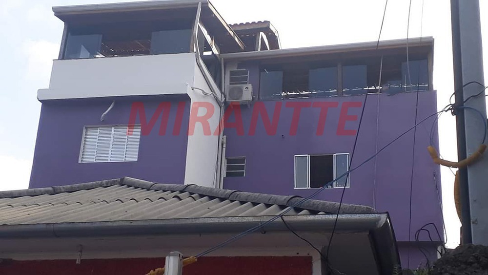 Sobrado de 200m² com 5 quartos em Vila Prado