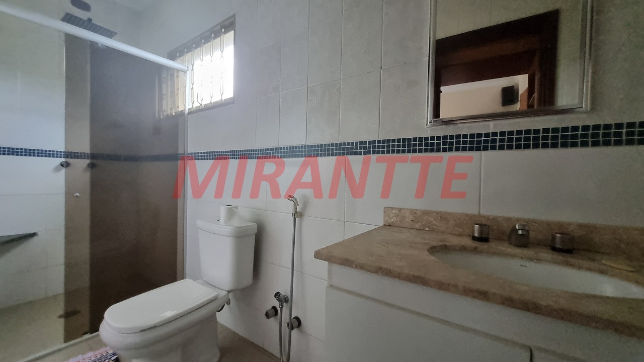 Sobrado de 330m² com 3 quartos em Casa Verde