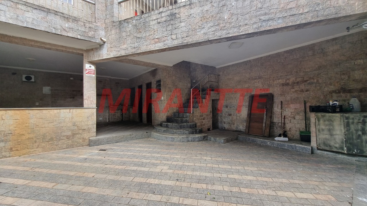 Sobrado de 330m² com 3 quartos em Casa Verde