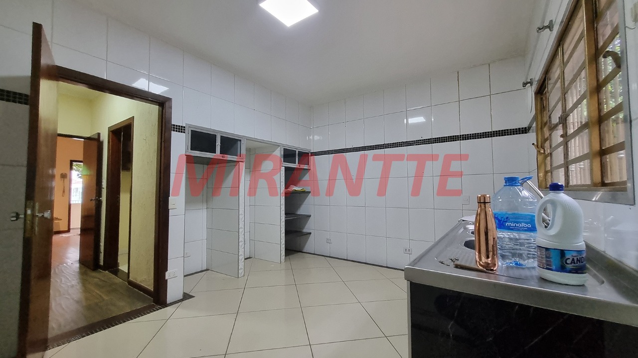 Sobrado de 330m² com 3 quartos em Casa Verde