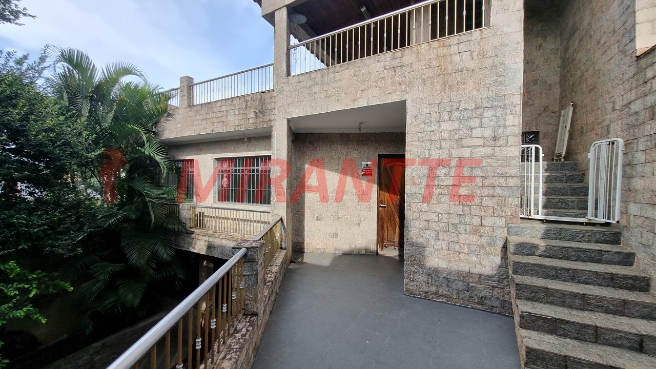 Sobrado de 330m² com 3 quartos em Casa Verde