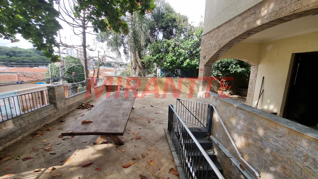 Sobrado de 330m² com 3 quartos em Casa Verde