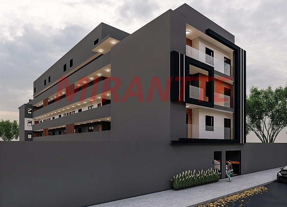 Apartamento de 41m² com 2 quartos em Vila Constaca