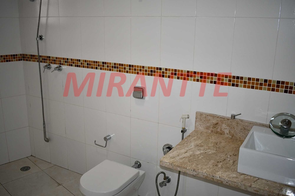 Sobrado de 164m² com 3 quartos em Vila Maria Alta