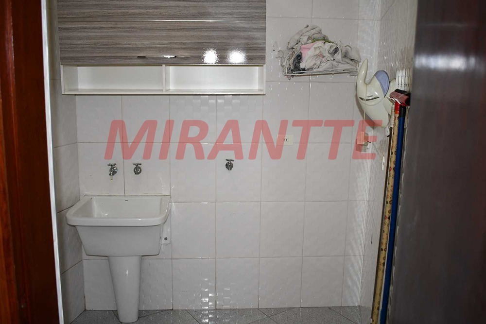 Sobrado de 164m² com 3 quartos em Vila Maria Alta