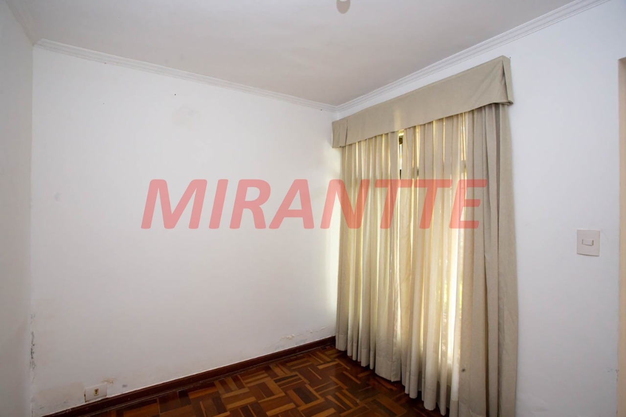 Sobrado de 237m² com 4 quartos em Cidade Monções