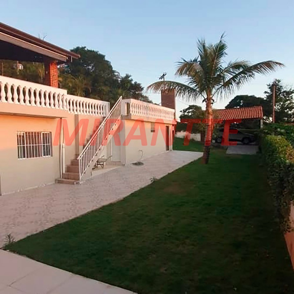 Chácara de 1100m² com 3 quartos em Estância Santa Maria do Laranjal