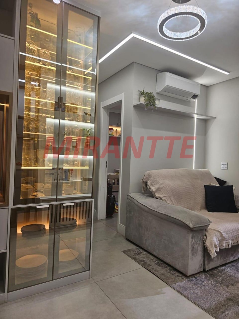 Apartamento de 122m² com 2 quartos em Santana