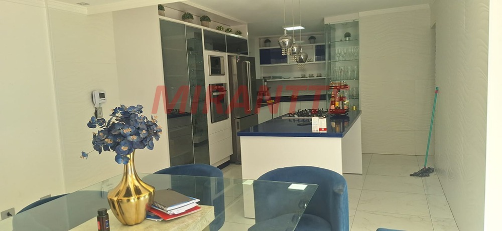 Casa terrea de 180m² com 4 quartos em Vila Albertina