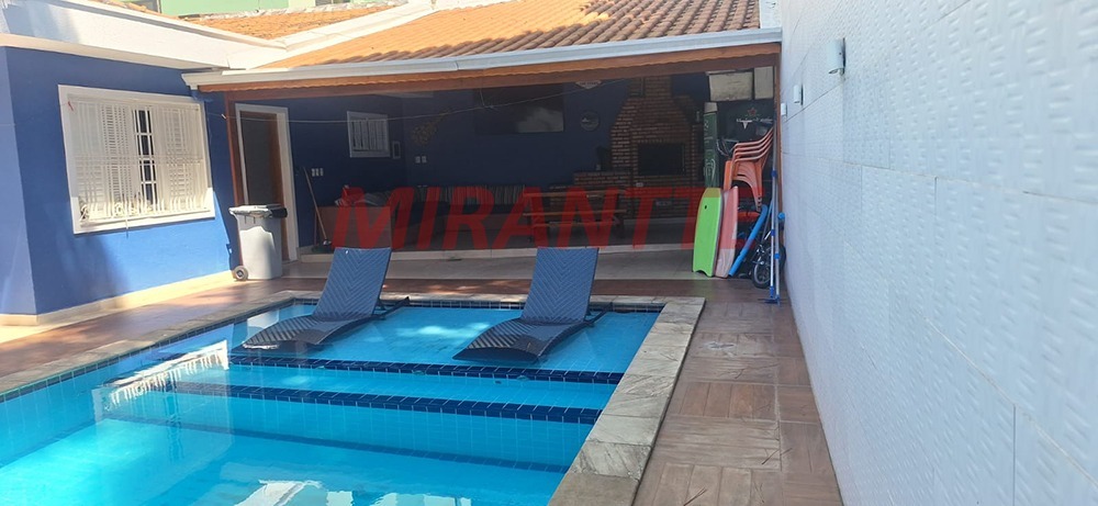 Casa terrea de 180m² com 4 quartos em Vila Albertina