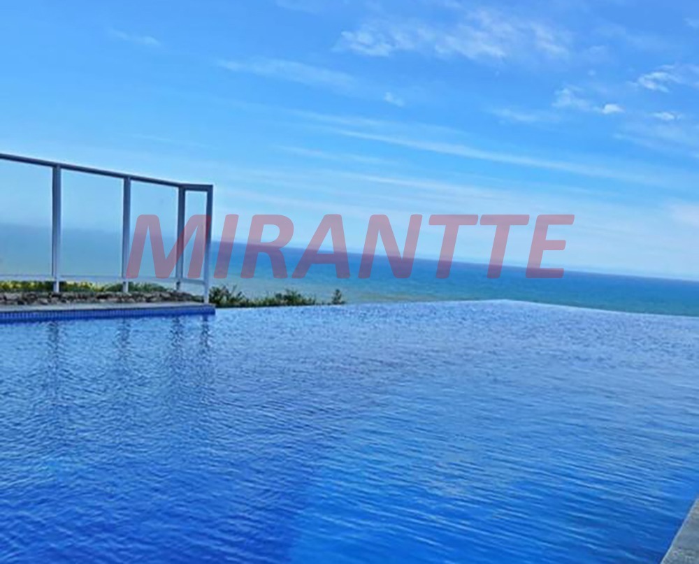 Apartamento de 80m² com 2 quartos em Parque Enseada
