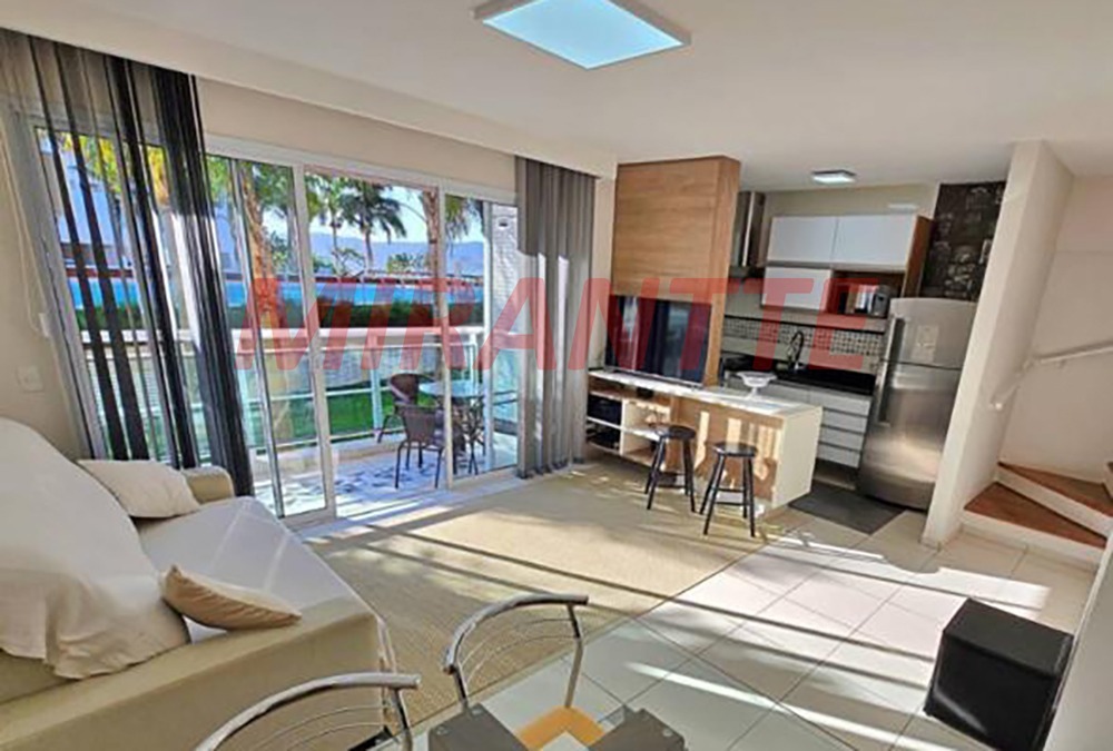 Apartamento de 80m² com 2 quartos em Parque Enseada