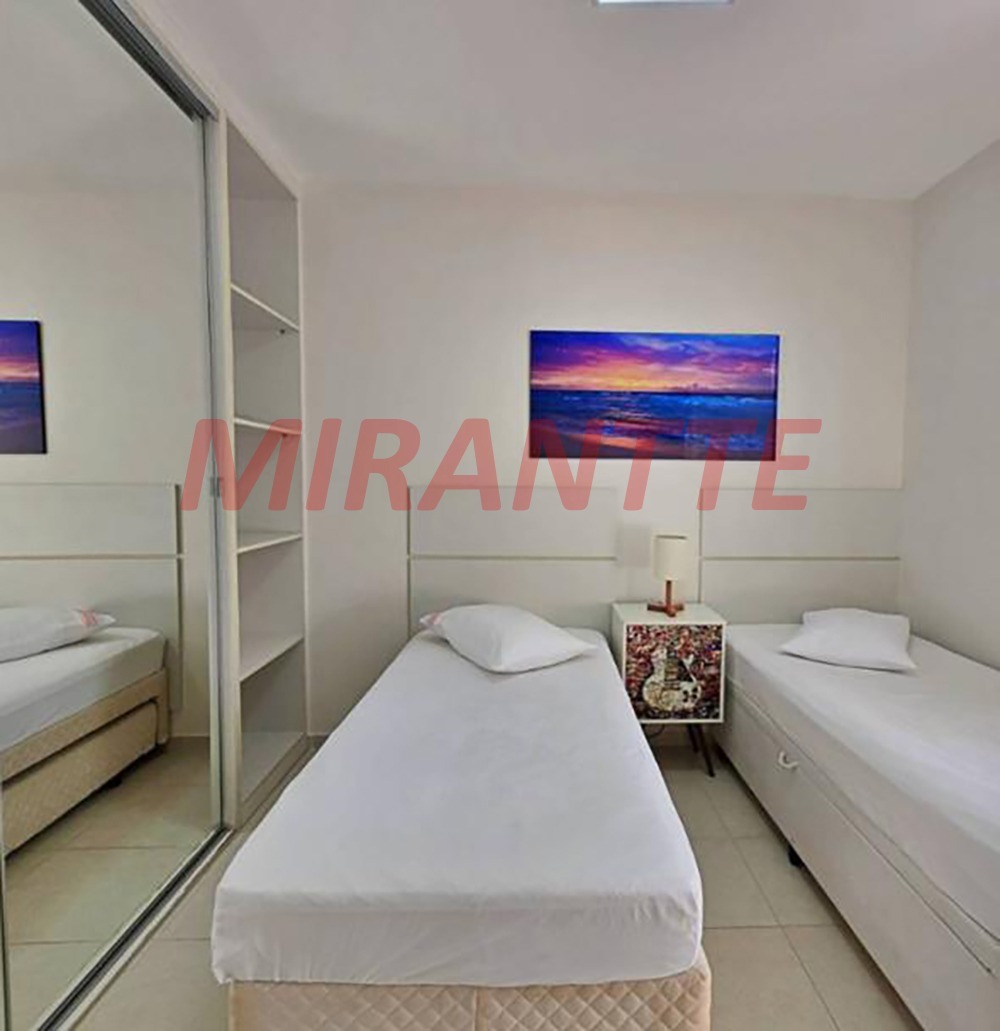 Apartamento de 80m² com 2 quartos em Parque Enseada