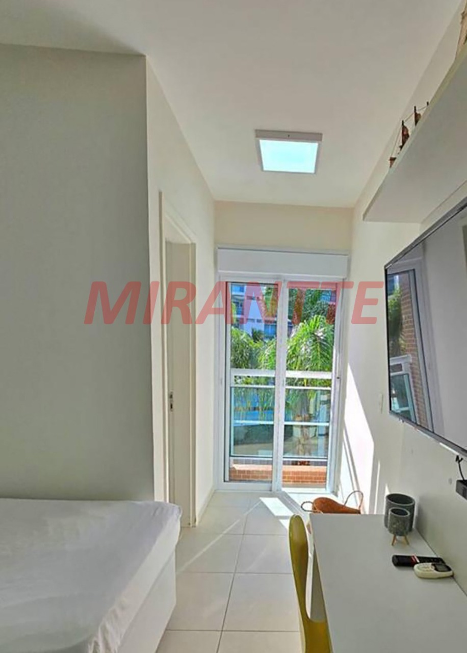 Apartamento de 80m² com 2 quartos em Parque Enseada