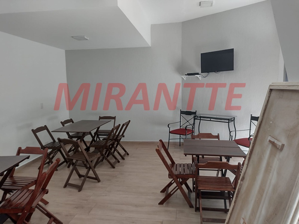 Apartamento de 69m² com 2 quartos em Santana