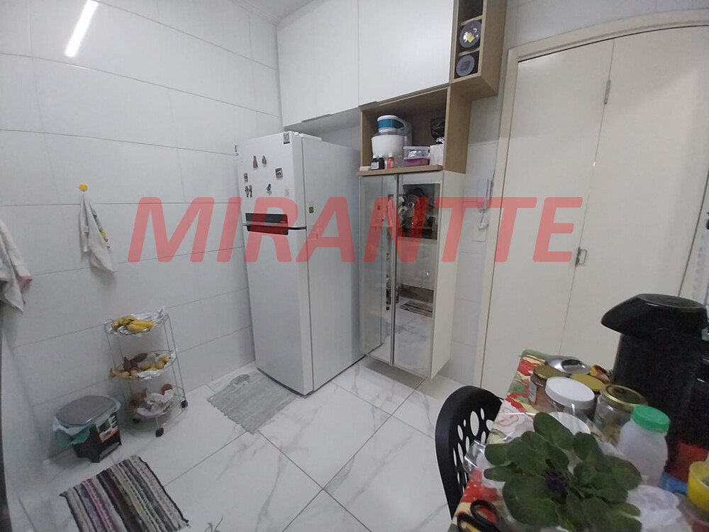 Cond. fechado de 66m² com 2 quartos em Vila Mazzei