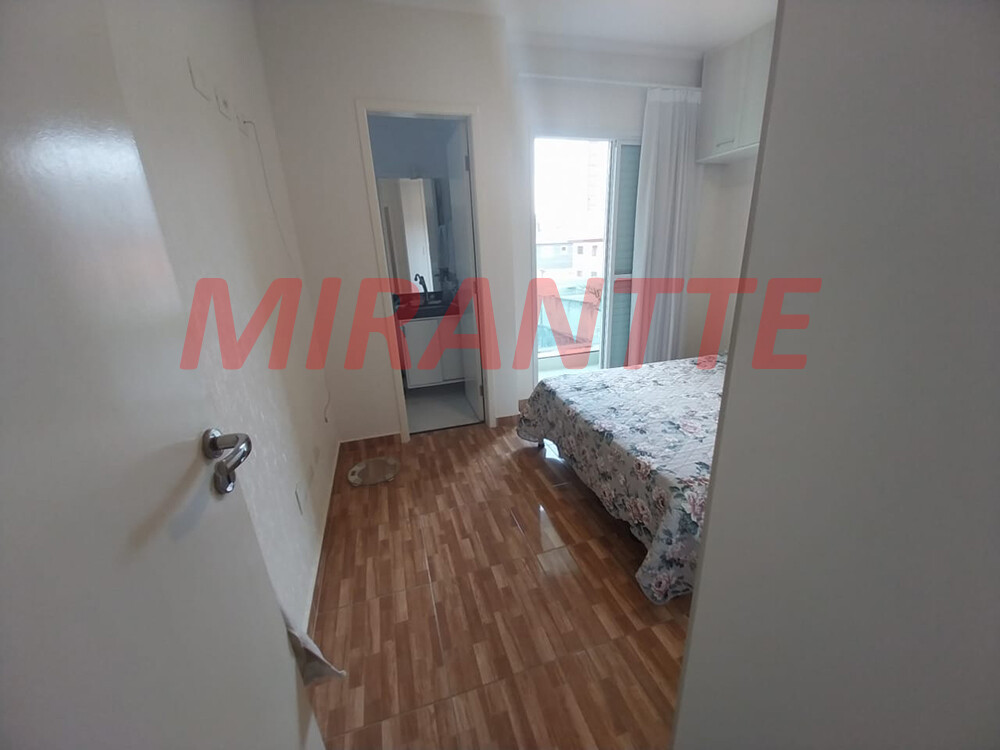 Cond. fechado de 66m² com 2 quartos em Vila Mazzei