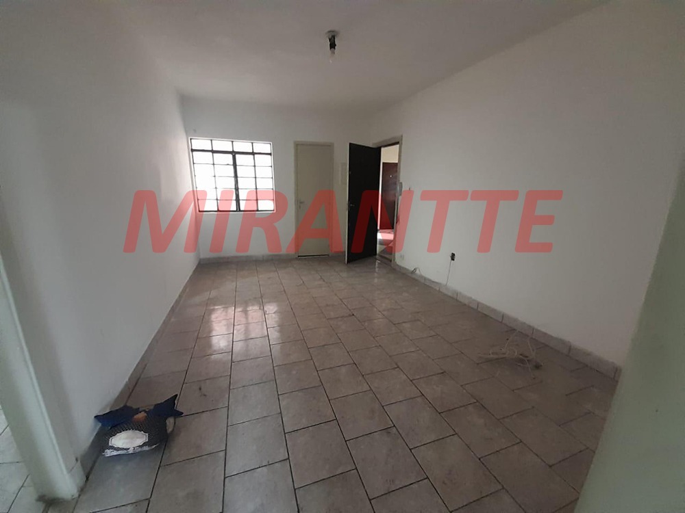 Comercial de 1600m² em Santa Teresinha