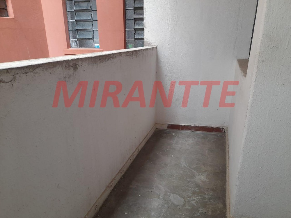 Comercial de 1600m² em Santa Teresinha