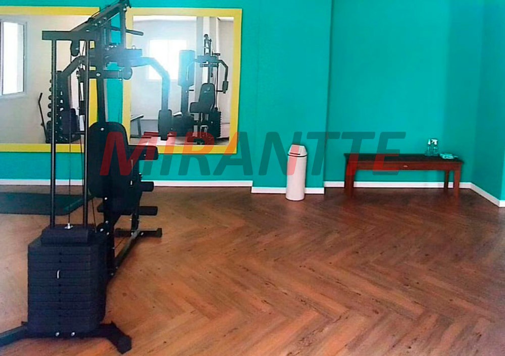 Apartamento de 43m² com 2 quartos em Vila Guaca
