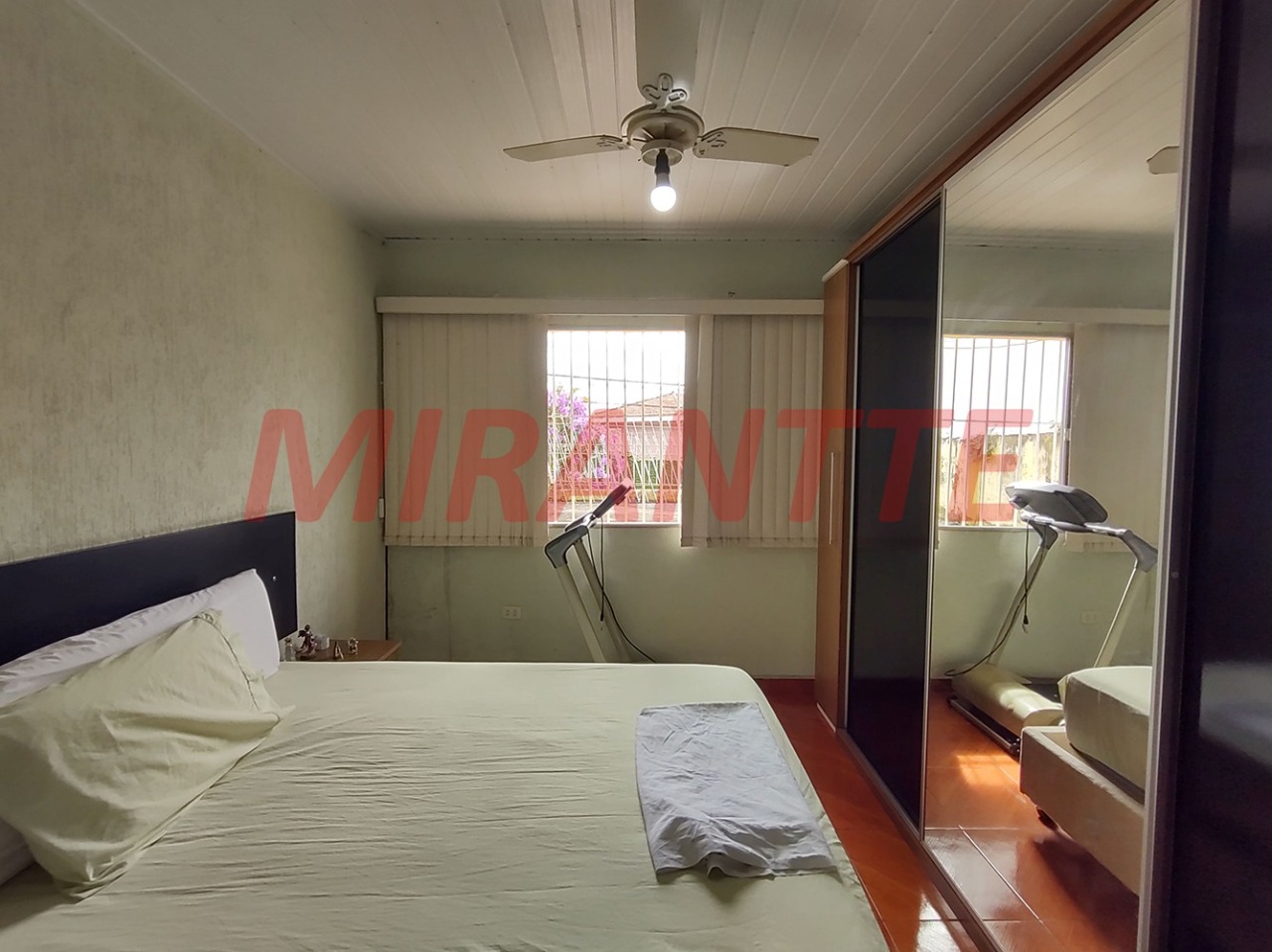 Sobrado de 143m² com 4 quartos em Vila Romero